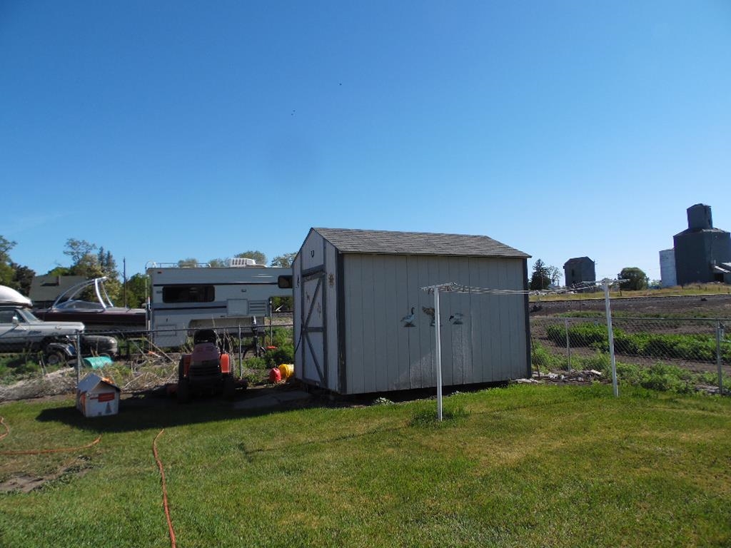 209 North F Street Sprague, WA 99032 - Photo 22 of 23