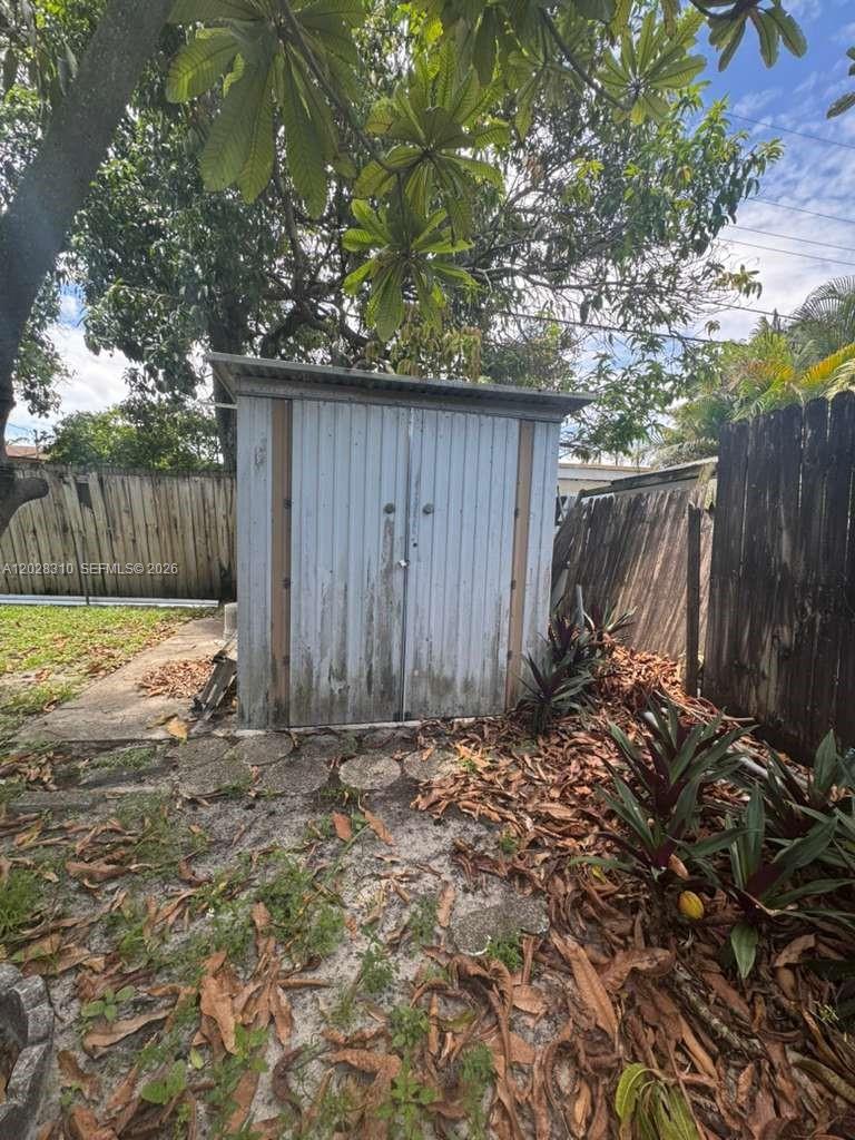 252 East 37th Street Hialeah, FL 33013 - Photo 51 of 51