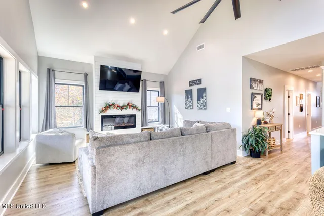 $3,800 | 4441 Audubon Trail, Biloxi, MS 39532