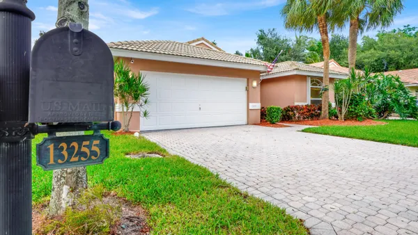 $4,300 | 13255 Royale Sabal Court, Delray Beach, FL 33484