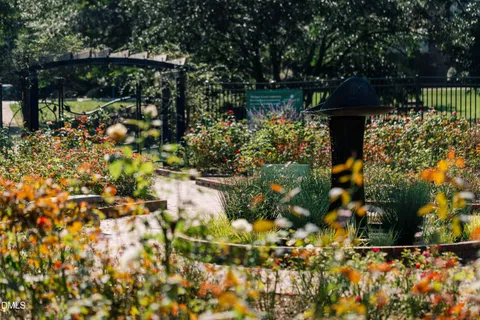 $690,000 | 1137 Booth Park Boulevard, Chapel Hill, NC 27514