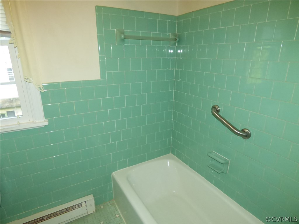 2419 Meadow Road Sandston, VA 23150 - Photo 26 of 30 Gallery Image 26