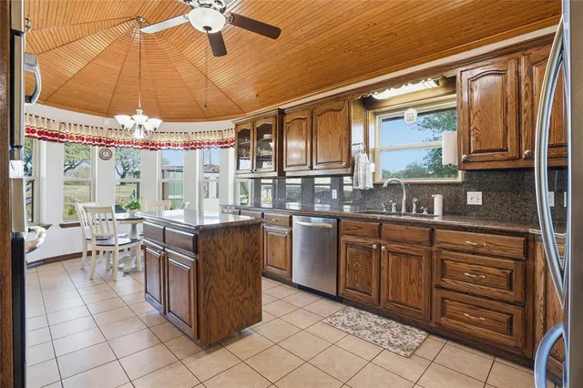 $885,000 | 215 Younger Ranch Road, Azle, TX 76020