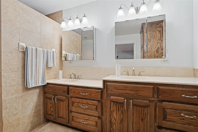 $885,000 | 215 Younger Ranch Road, Azle, TX 76020