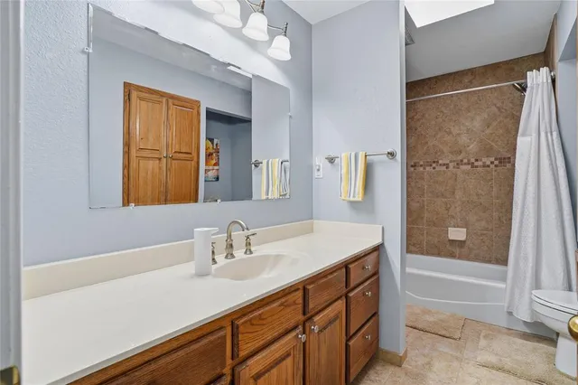 $885,000 | 215 Younger Ranch Road, Azle, TX 76020