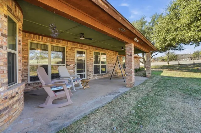 $885,000 | 215 Younger Ranch Road, Azle, TX 76020