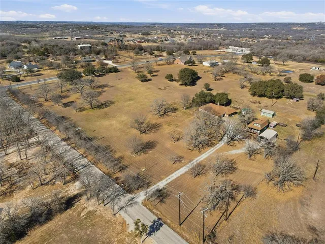 $885,000 | 215 Younger Ranch Road, Azle, TX 76020