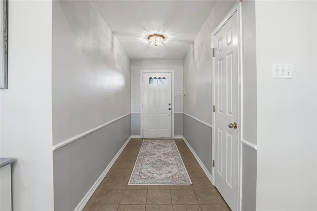 $885,000 | 215 Younger Ranch Road, Azle, TX 76020