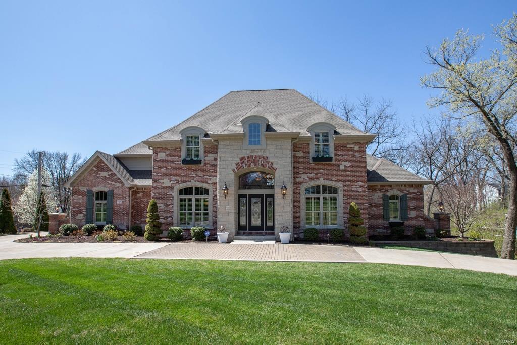 715 North Spoede Road Creve Coeur, MO 63141 - Photo 1 of 61 Gallery Image 1