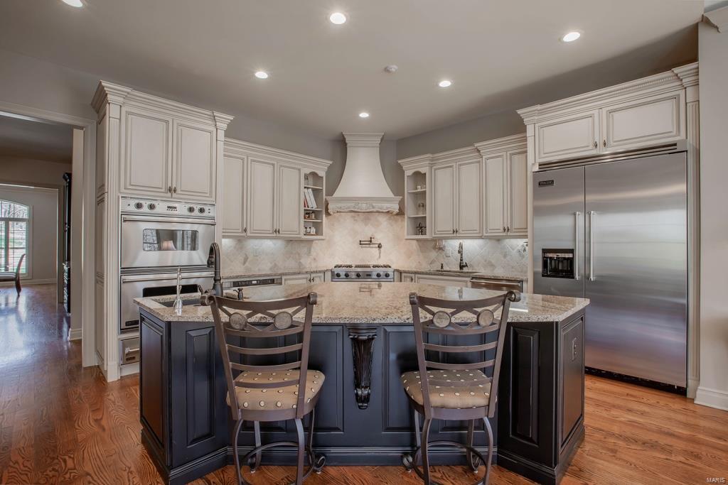 715 North Spoede Road Creve Coeur, MO 63141 - Photo 14 of 61 Gallery Image 14