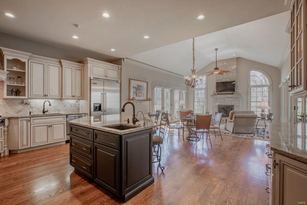 715 North Spoede Road Creve Coeur, MO 63141 - Photo 17 of 61 Gallery Image 17