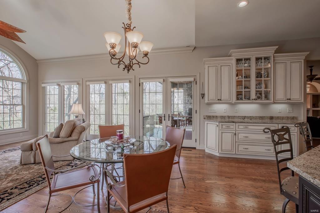 715 North Spoede Road Creve Coeur, MO 63141 - Photo 20 of 61 Gallery Image 20