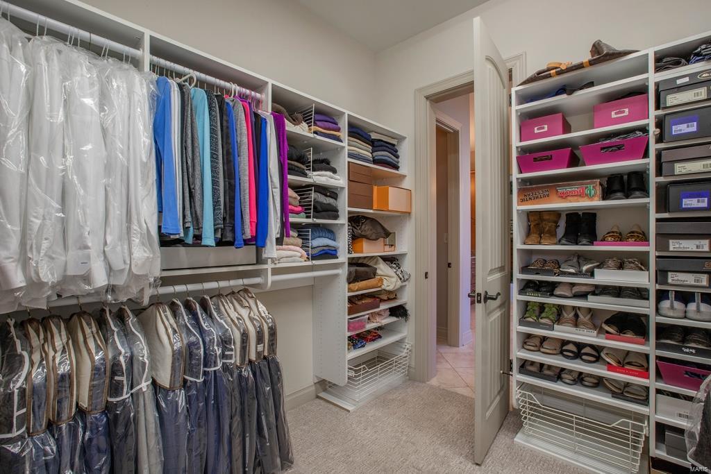 715 North Spoede Road Creve Coeur, MO 63141 - Photo 30 of 61 Gallery Image 30