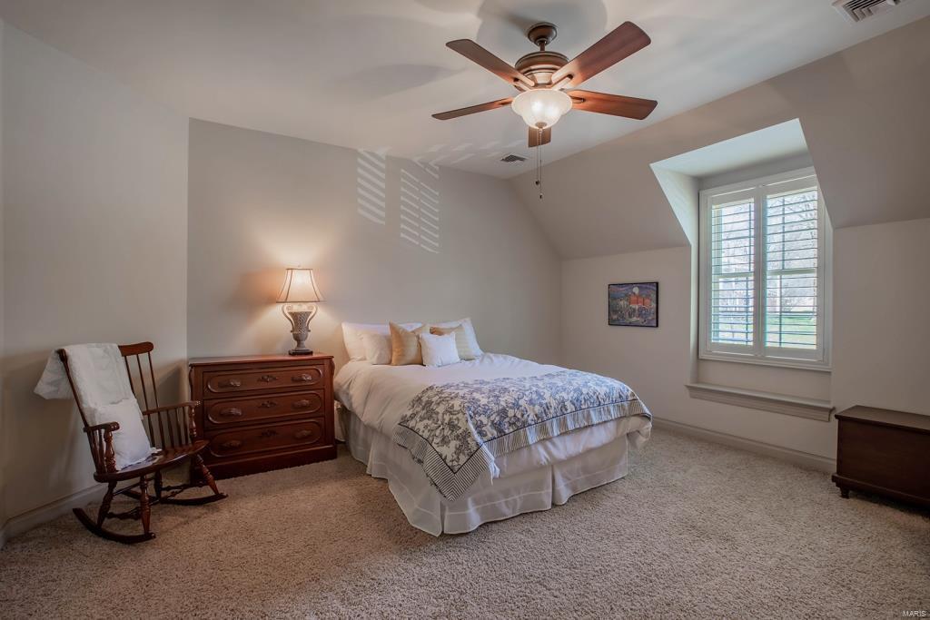 715 North Spoede Road Creve Coeur, MO 63141 - Photo 33 of 61 Gallery Image 33