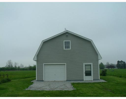 2081 South Greenlee Road Troy, OH 45373 - Photo 2 of 4