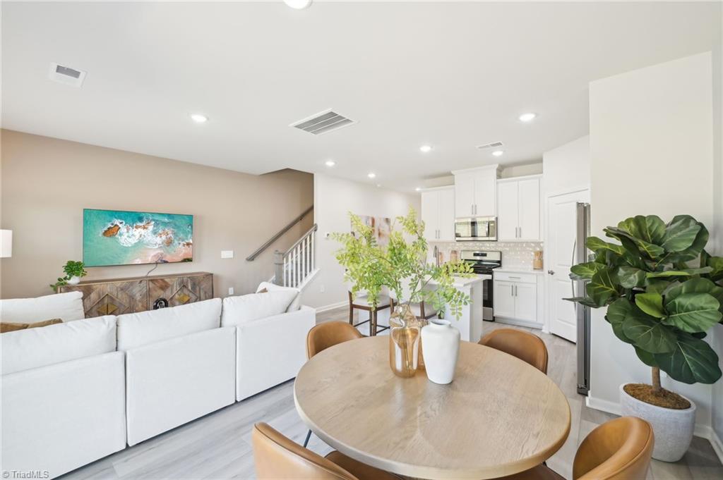 1007 Winding Spg Drive Mebane, NC 27302 - Photo 11 of 24 Photo is not of the actual home, but is an inspirational photo of builder’s model home and may depict options, furnishings, and/or decorator features that are not included.