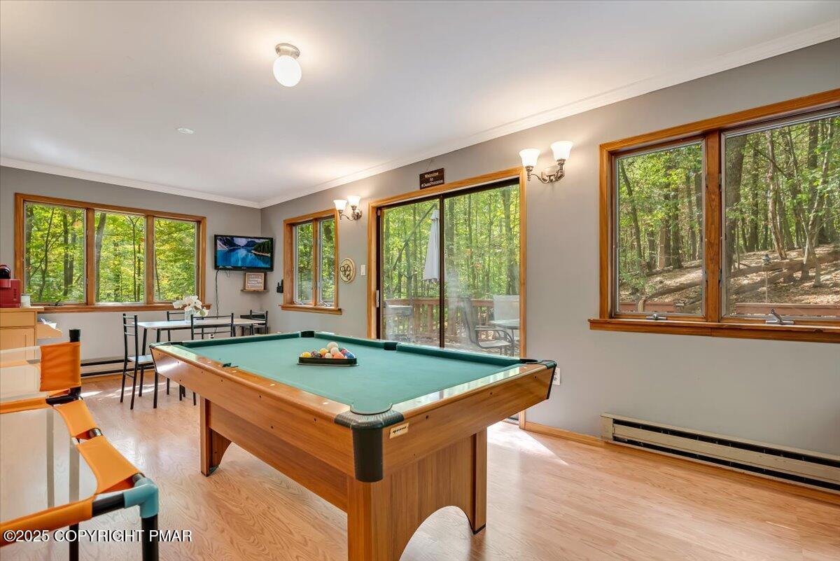 2108 Scarborough Way Bushkill, PA 18324 - Photo 32 of 105 Family Room