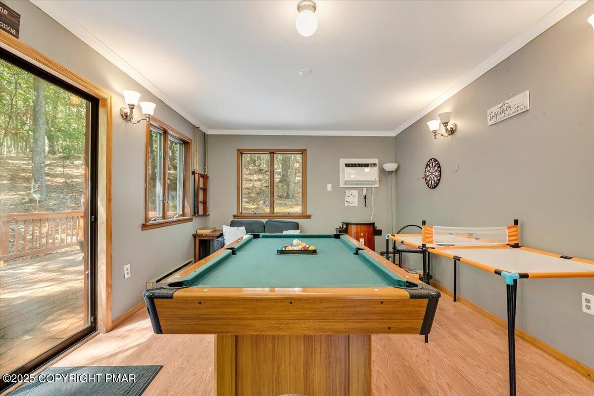 2108 Scarborough Way Bushkill, PA 18324 - Photo 33 of 105 a room with furniture pool table and windows