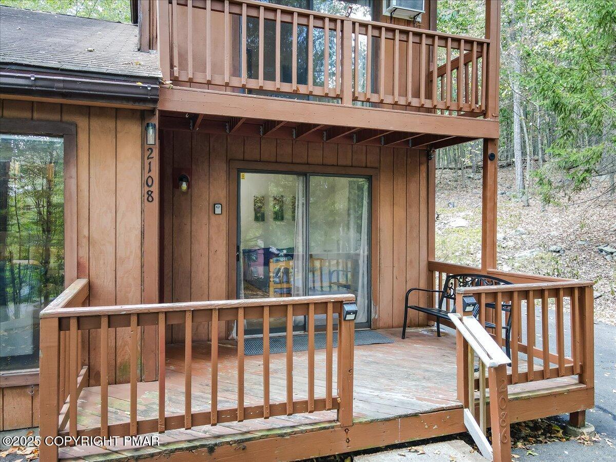 2108 Scarborough Way Bushkill, PA 18324 - Photo 7 of 105 Front Deck/Balcony