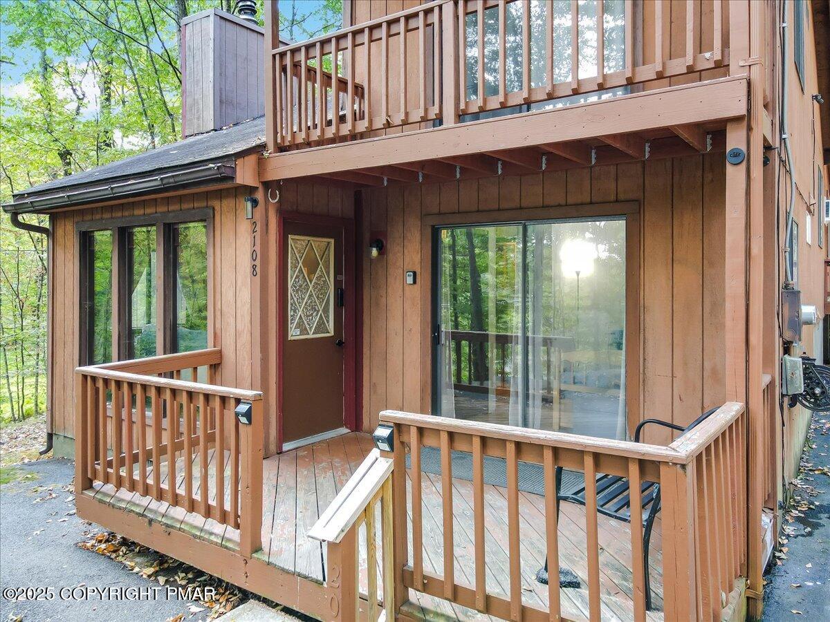 2108 Scarborough Way Bushkill, PA 18324 - Photo 8 of 105 a view of a entrance with a house