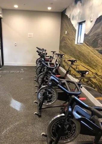 $5,490 | 7924 Northwest 105th Avenue, Unit 7924, Doral, FL 33178