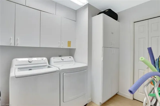 $4,200 | 2420 Hidden Lake Drive, Unit 1008, Naples, FL 34112