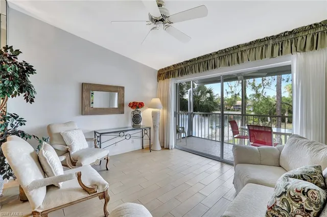 $4,200 | 2420 Hidden Lake Drive, Unit 1008, Naples, FL 34112
