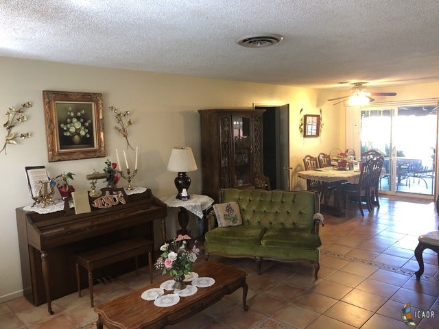 268 West Lancaster Road El Centro, CA 92243 - Photo 10 of 32 Gallery Image 10