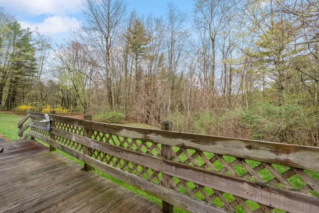 $285,000 | 148 Brushwood Road, Haverhill, NH 03774