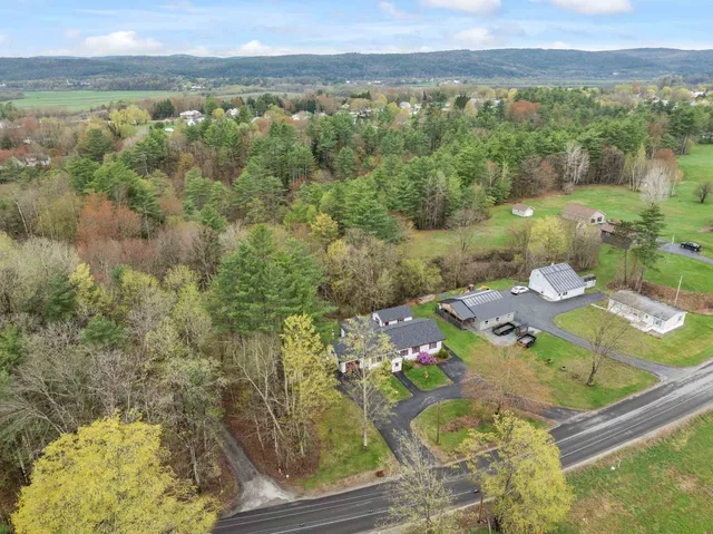 $285,000 | 148 Brushwood Road, Haverhill, NH 03774