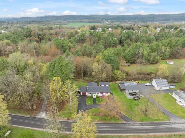 $285,000 | 148 Brushwood Road, Haverhill, NH 03774