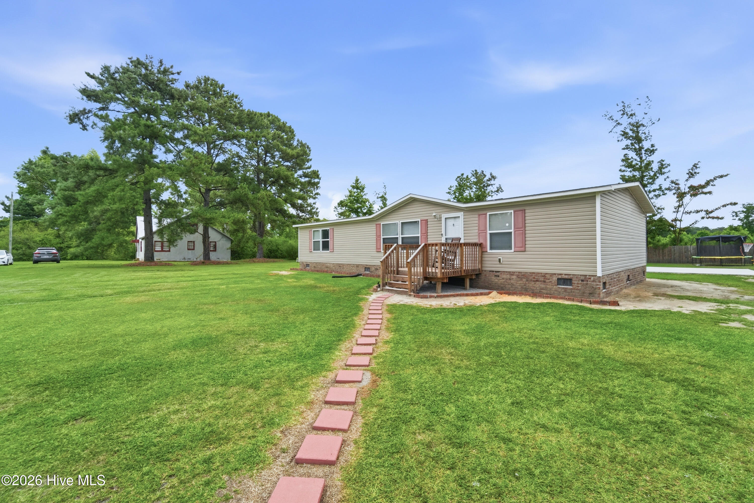 131 Thomas Roberts Road Magnolia, NC 28453 - Photo 6 of 51