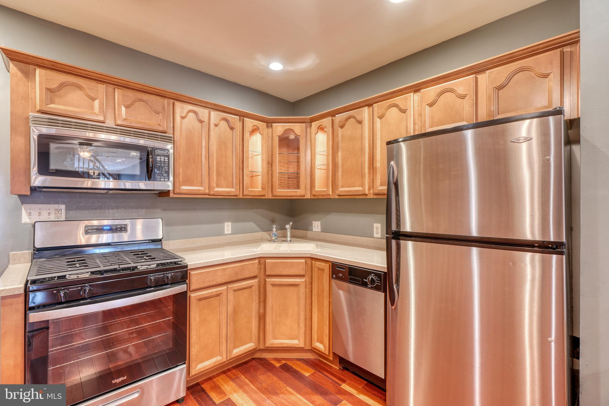 1845 Covington Street Baltimore, MD 21230 - Photo 11 of 29