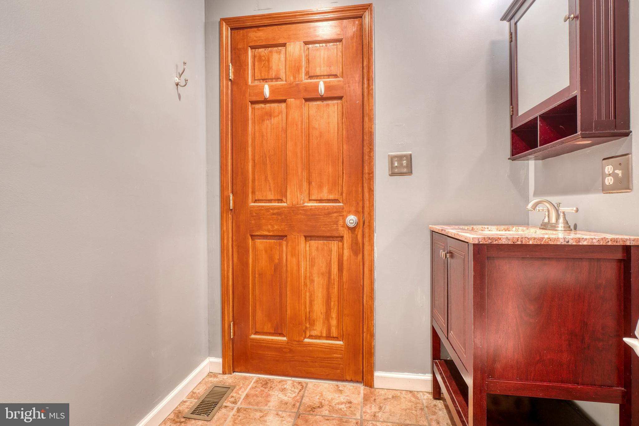 1845 Covington Street Baltimore, MD 21230 - Photo 22 of 29