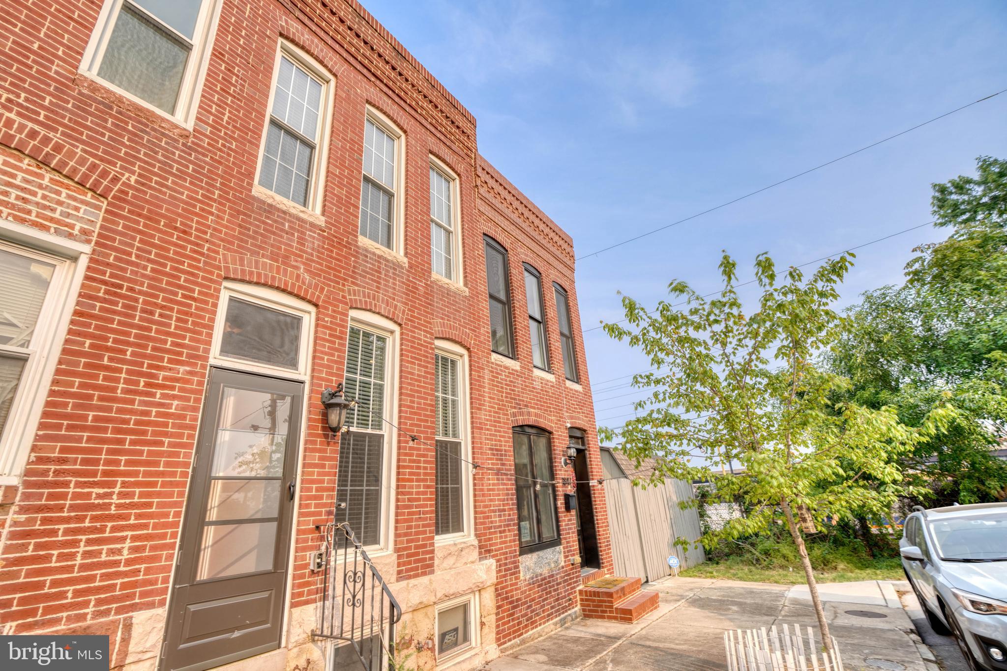 1845 Covington Street Baltimore, MD 21230 - Photo 4 of 29