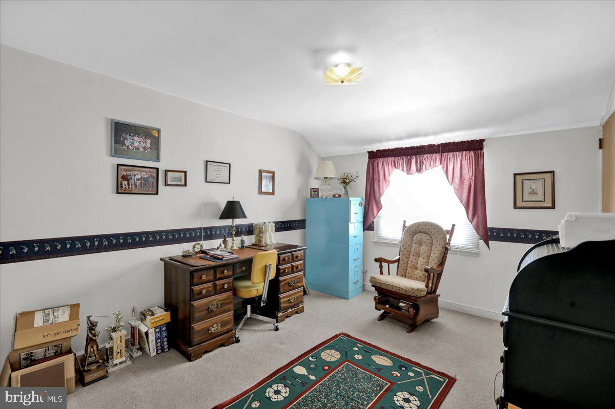 904 Snyder Road Reading, PA 19609 - Photo 16 of 31 Gallery Image 16