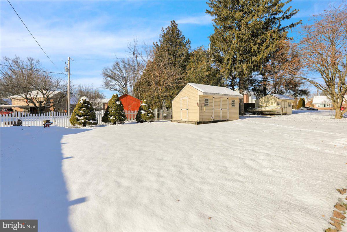 904 Snyder Road Reading, PA 19609 - Photo 29 of 31 Gallery Image 29