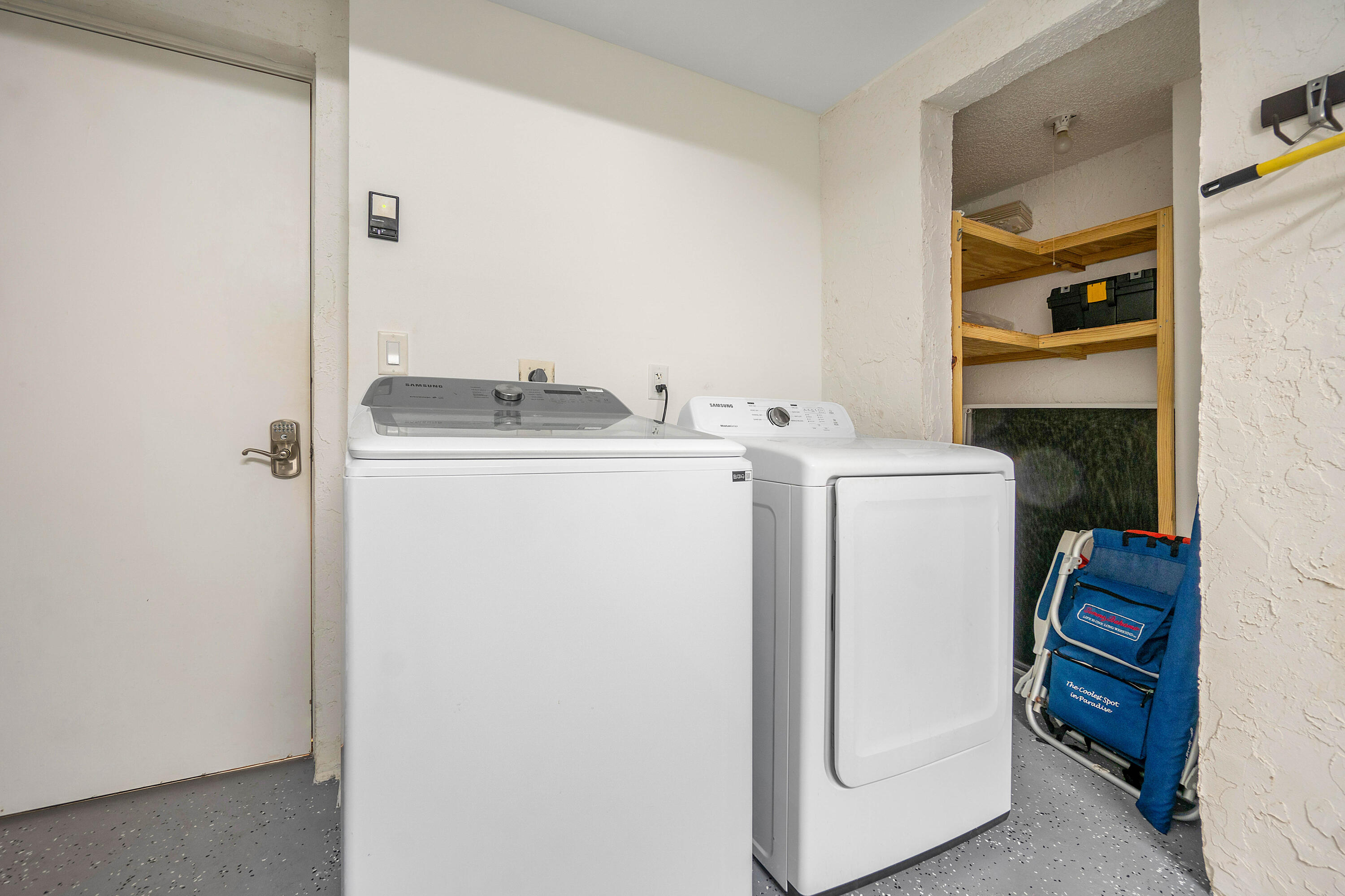 807 Mainsail Circle Jupiter, FL 33477 - Photo 23 of 35 a utility room with dryer and washer