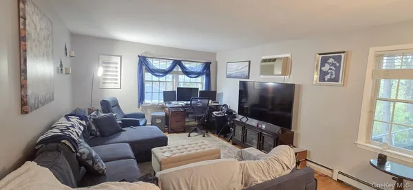 $3,700 | 36 Washington Place East, White Plains, NY 10603