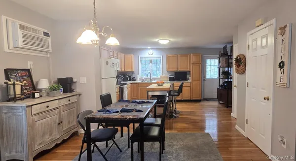 $3,700 | 36 Washington Place East, White Plains, NY 10603