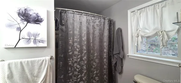 $3,700 | 36 Washington Place East, White Plains, NY 10603