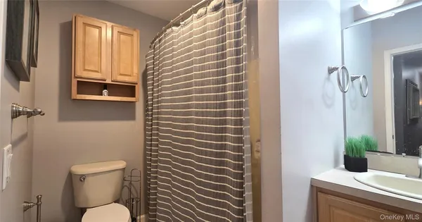 $3,700 | 36 Washington Place East, White Plains, NY 10603