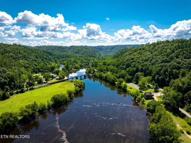 $565,000 | 37 Hambright Road, Reliance, TN 37369