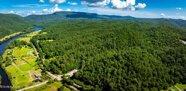 $565,000 | 37 Hambright Road, Reliance, TN 37369