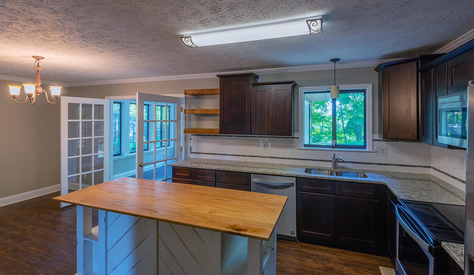 330 Ridgewood Drive Clinton, TN 37716 - Photo 7 of 21 DSP_3831-2