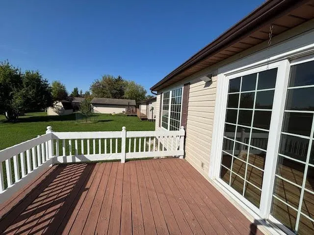 $185,900 | 1114 Greenwood Street East, Thief River Falls, MN 56701