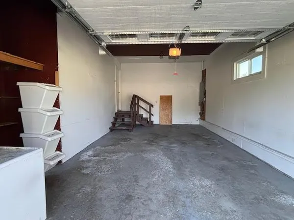 $185,900 | 1114 Greenwood Street East, Thief River Falls, MN 56701