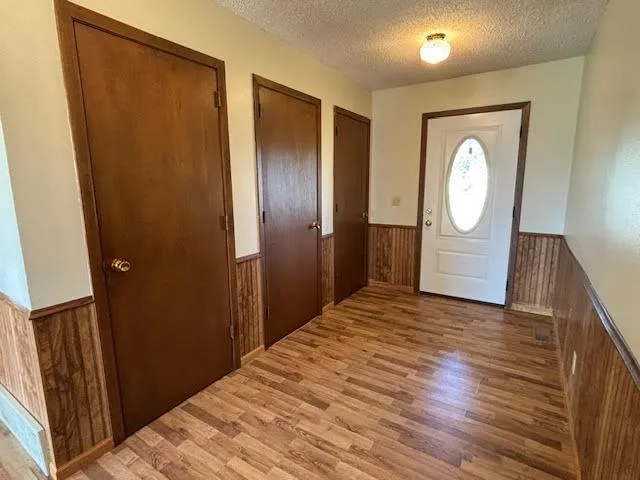 $185,900 | 1114 Greenwood Street East, Thief River Falls, MN 56701