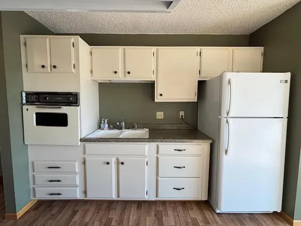 $185,900 | 1114 Greenwood Street East, Thief River Falls, MN 56701