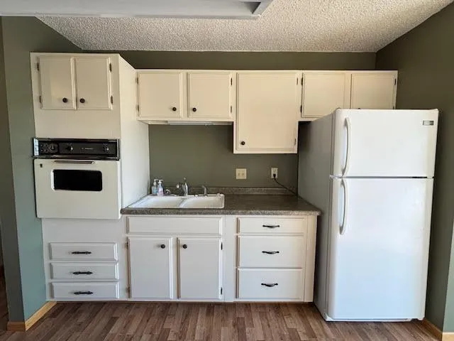 $185,900 | 1114 Greenwood Street East, Thief River Falls, MN 56701